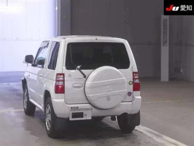 Mitsubishi PAJERO MINI