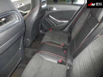 Mercedes-Benz CLA CLASS