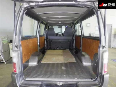 Nissan CARAVAN VAN