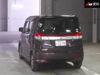 Mitsubishi DELICA D2