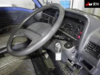 Mazda BONGO лот № 7001 оценка 3.5  с аукциона в Японии 4