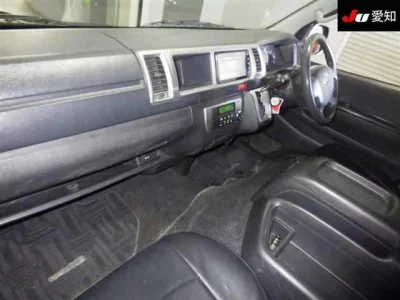 Toyota REGIUS ACE VAN