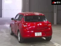 Suzuki SWIFT лот № 4211 оценка 4  с аукциона в Японии 1