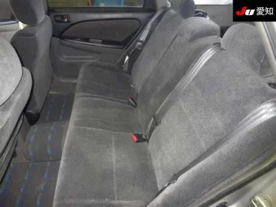 Toyota CALDINA  с аукциона в Японии