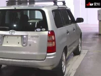 Toyota SUCCEED лот № 30033 оценка R  с аукциона в Японии 7