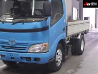 Toyota DYNA лот № 7054 оценка 3  с аукциона в Японии 6