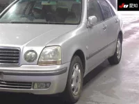 Toyota PROGRES лот № 30254 оценка 3.5  с аукциона в Японии 6