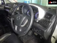 Nissan ELGRAND лот № 30303 оценка 3.5  с аукциона в Японии 3