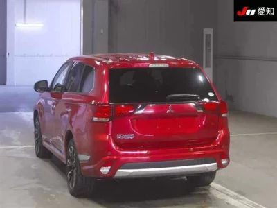 Mitsubishi OUTLANDER PHEV