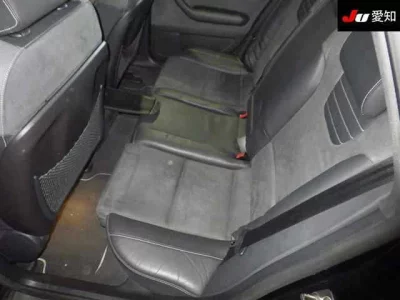 Audi A4  с аукциона в Японии