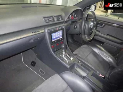 Audi A4  с аукциона в Японии