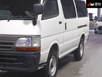 Toyota HIACE VAN лот № 4302 оценка 3.5  с аукциона в Японии 6
