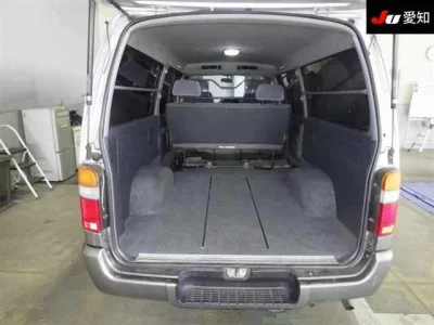 Toyota HIACE VAN  с аукциона в Японии