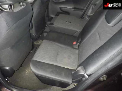 Toyota RACTIS  с аукциона в Японии