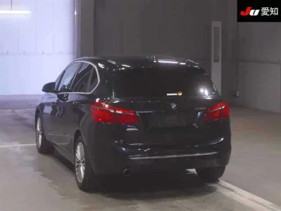 BMW 2-Series  с аукциона в Японии