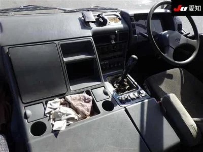 Mitsubishi FUSO TRUCK  с аукциона в Японии