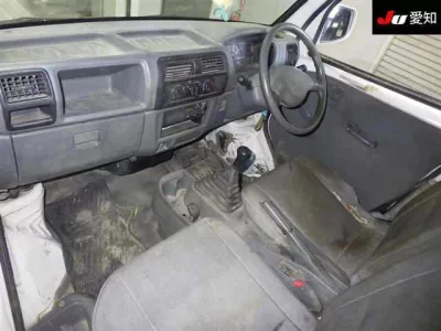 Mitsubishi MINICAB TRUCK  с аукциона в Японии