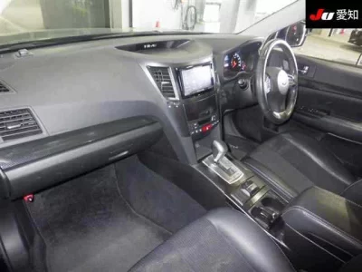 Subaru LEGACY  с аукциона в Японии