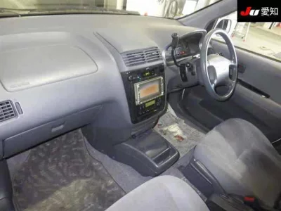 Toyota GAIA  с аукциона в Японии