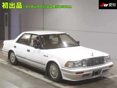 Toyota CROWN  с аукциона в Японии