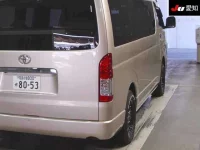 Toyota HIACE VAN лот № 4334 оценка 3.5  с аукциона в Японии 7