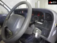 Toyota HIACE VAN лот № 4336 оценка R  с аукциона в Японии 4