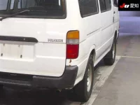 Toyota HIACE VAN лот № 4336 оценка R  с аукциона в Японии 7