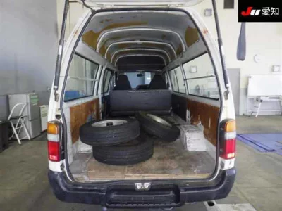 Toyota HIACE VAN  с аукциона в Японии