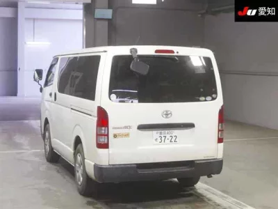 Toyota REGIUS ACE VAN
