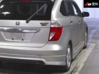 Honda EDIX лот № 30489 оценка 3.5  с аукциона в Японии 7
