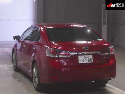 Lexus HS