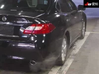 Nissan FUGA лот № 30405 оценка 3.5  с аукциона в Японии 7