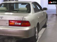 Toyota WINDOM лот № 30380 оценка 3  с аукциона в Японии 7