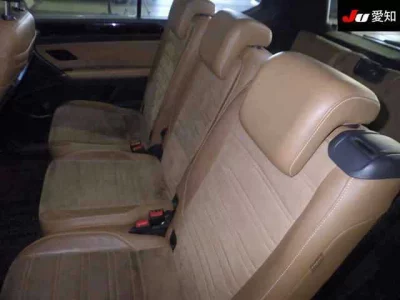 Volkswagen GOLF TOURAN