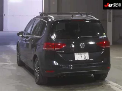 Volkswagen GOLF TOURAN