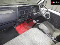 Mazda BONGO лот № 20075 оценка 3  с аукциона в Японии 2