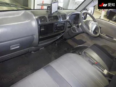 Mazda BONGO BRAWNY VAN