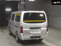 Nissan CARAVAN VAN лот № 20176 оценка 3.5  с аукциона в Японии 1