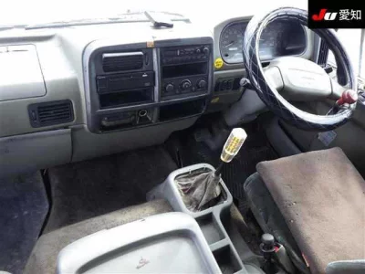 Mitsubishi FUSO FIGHTER