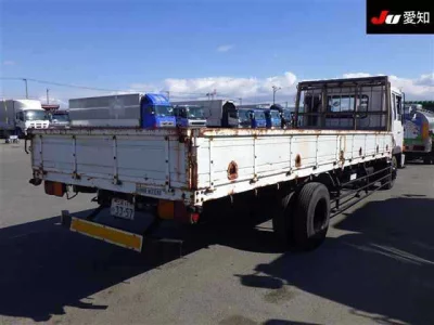 Mitsubishi FUSO FIGHTER