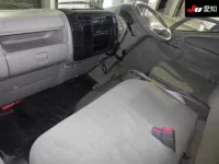 Hino DUTRO лот № 7069 оценка 3.5  с аукциона в Японии 2