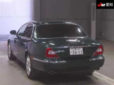 Jaguar XJ SERIES