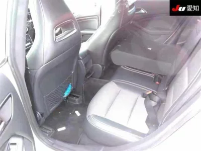 Mercedes-Benz CLA CLASS