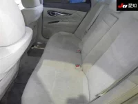 Nissan FUGA лот № 30651 оценка 3.5  с аукциона в Японии 3