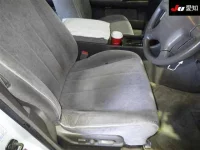 Nissan GLORIA лот № 30605 оценка 3.5  с аукциона в Японии 5