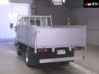 Hino DUTRO лот № 7111 оценка 3.5  с аукциона в Японии 1