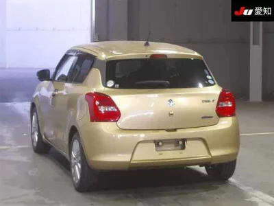 Suzuki SWIFT  с аукциона в Японии