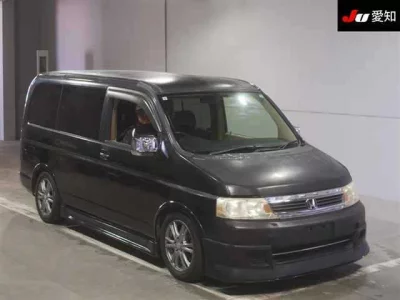 Honda STEP WAGON  с аукциона в Японии