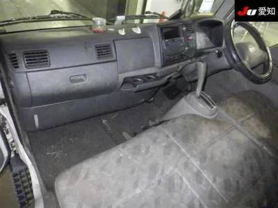 Mazda TITAN  с аукциона в Японии