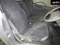 Toyota DYNA лот № 20086 оценка 3.5  с аукциона в Японии 5